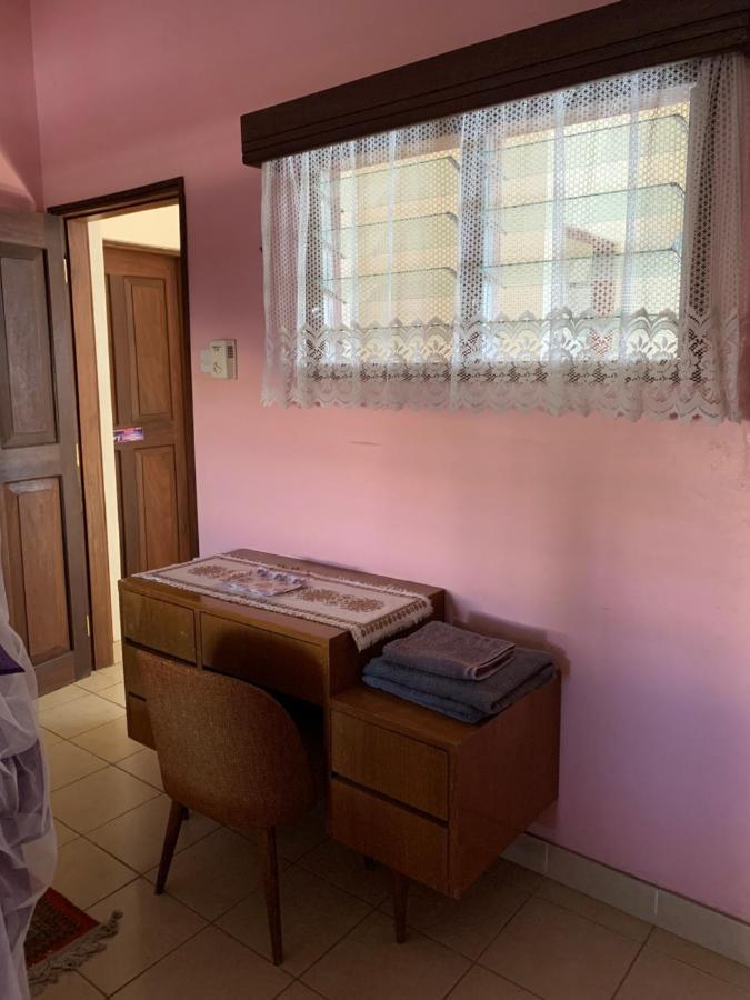 Zuri Wifi & Ocean Breeze !! Homestay Mombasa
